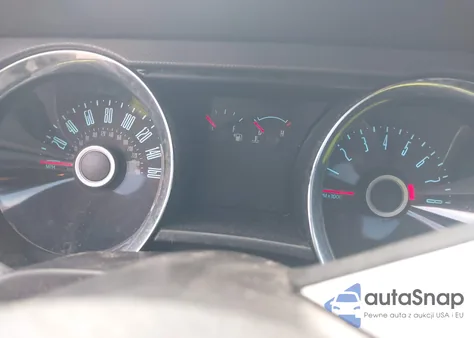 2014 Ford Mustang V6 z USA, uszkodzony, nr VIN 1ZVBP8AM2E5259004